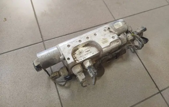 Land Rover Range Rover Sport L494 Air suspension compressor FPLA5E487AC