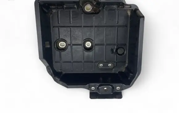 Battery box tray