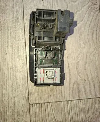 Renault Scenic III - Grand scenic III Headlight level height control switch 648450001R
