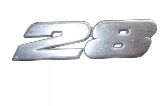 Volkswagen II LT Fender model badge letters 2D0853685