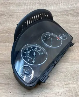BMW 5 F10 F11 Speedometer (instrument cluster) 9291416 2339305