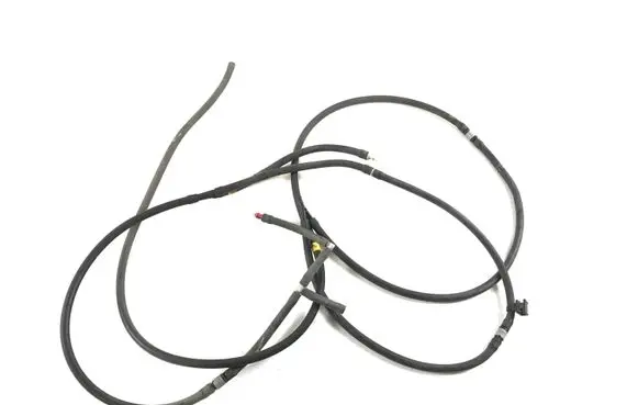 Volvo S90, V90 Headlight washer hose/pipe L220777