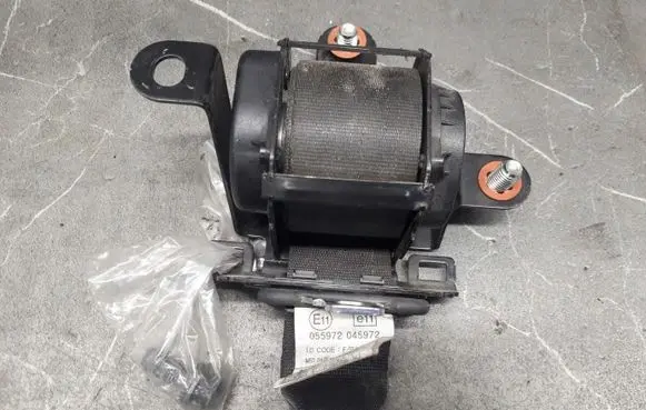 Hyundai ix35 Middle seatbelt (rear) 