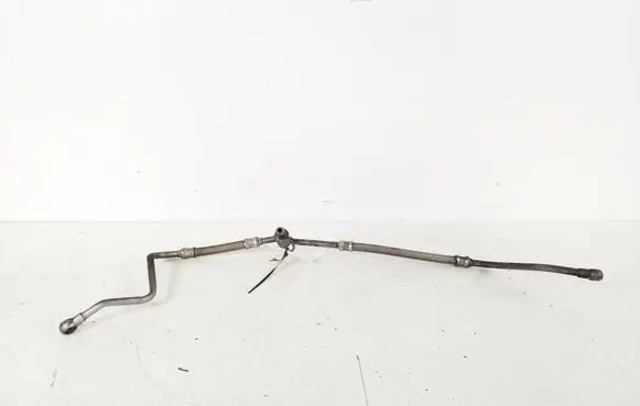 Coolant pipe/hose