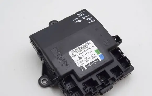 Mercedes-Benz A W169 Door control unit/module A1698208326