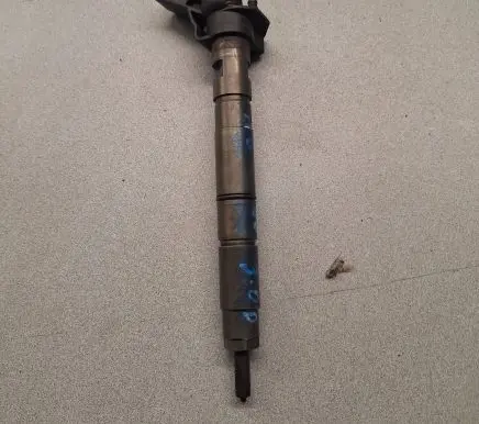 Audi A6 S6 C6 4F Fuel injection (other) 059130277AB 051027 0445115037
