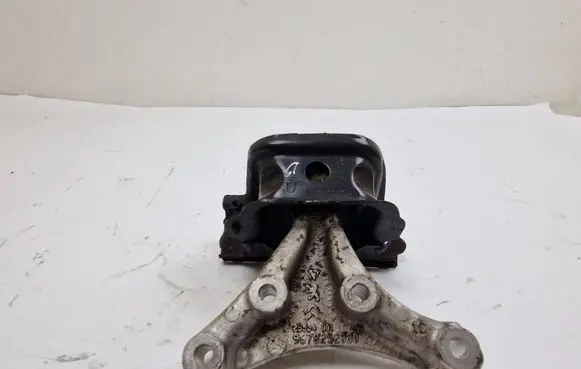 Citroen DS3 Engine mount bracket 9678252080