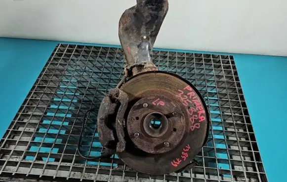 Nissan Primera Front wheel hub spindle knuckle IMPRK1385739