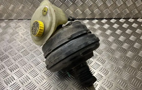 Audi A6 S6 C6 4F Brake booster