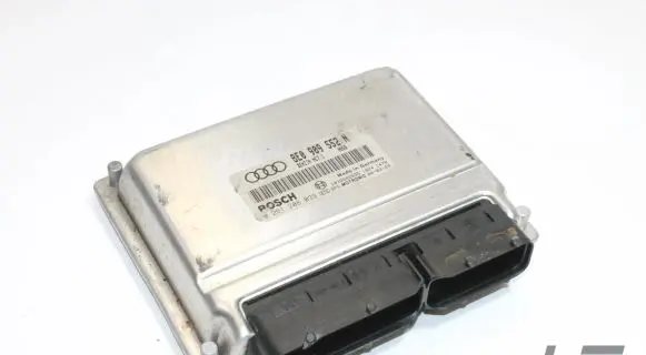 Audi A4 S4 B6 8E 8H Engine control unit/module 8E0909552N 0261208039