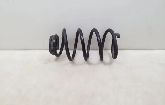 Volkswagen Transporter - Caravelle T5 Front coil spring