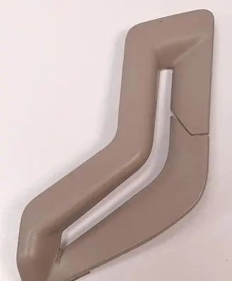 Volvo XC90 Seat belt trim 13550