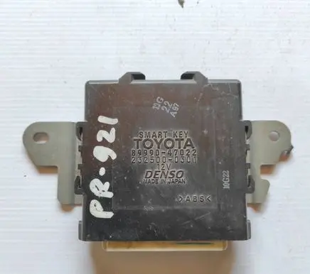 Toyota Prius (XW20) CAS control unit/module 8999047022