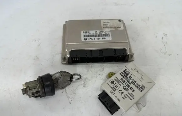 BMW 3 E46 Engine ECU kit and lock set 61356905669 12141430940 61358379345