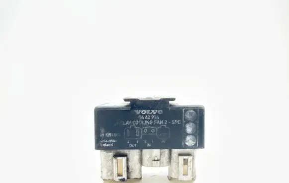 Volvo C70 Coolant fan relay 899251000 9442934