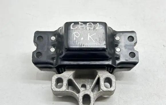 Engine mount bracket