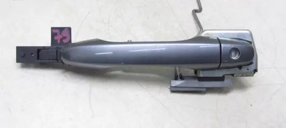 Honda CR-V Front door exterior handle