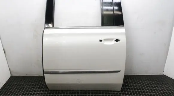 Cadillac Escalade Rear door