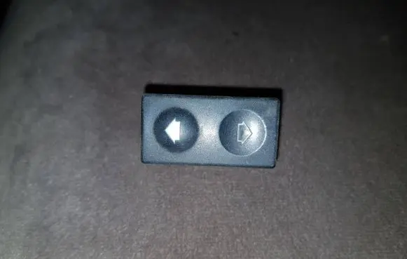 BMW 5 E60 E61 Electric window control switch 8368941