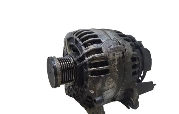 Seat Ibiza IV (6J,6P) Generator/alternator 03C903025F 0124525200