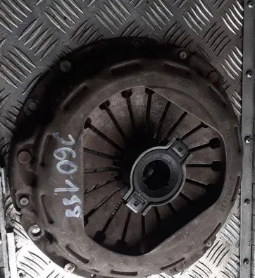 Iveco Daily 6th gen Pressure plate 5801591589