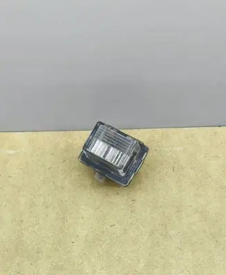 Mercedes-Benz E W212 Number plate light A2218200456