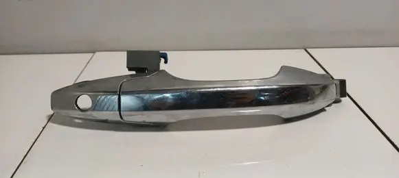 Honda CR-V Front door exterior handle 1531104M