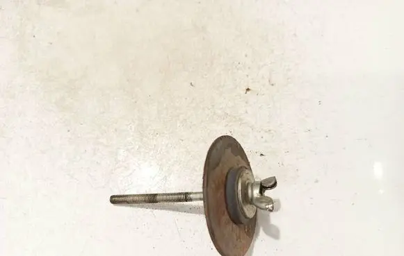 Nissan Pixo Spare wheel bolt 