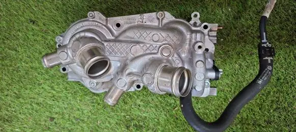 Skoda Octavia Mk4 Water pump 05E121042B