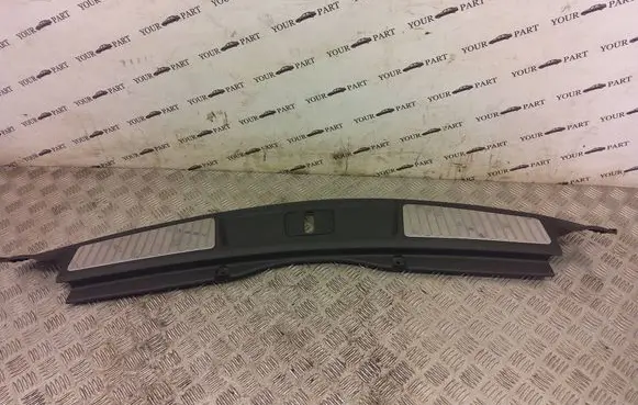Opel Insignia A Trunk/boot sill cover protection 13222434 2202098