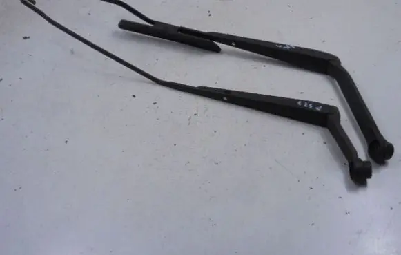 Mazda 323 Front wiper blade arm 5996NWB