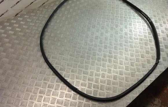Toyota Highlander XU70 Front door rubber seal