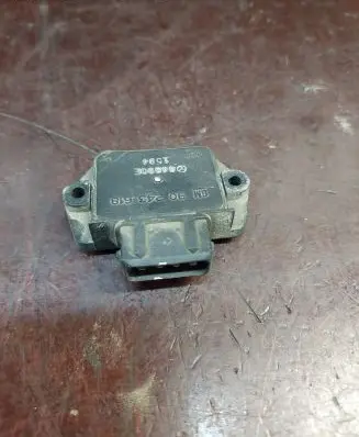 Opel Vectra B Ignition amplifier control unit 90243618 1594 84890E