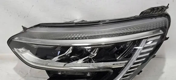 Renault Megane IV Headlight/headlamp 260604081R