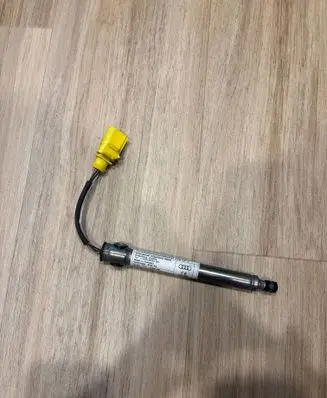 Audi A6 S6 C8 4K Bonnet Pedestrian Airbag Actuator 4K0823823B