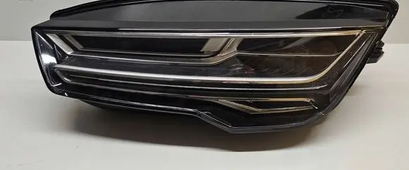 Audi A7 S7 4G Headlight/headlamp 4G8941035A A320