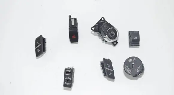 BMW X3 F25 Tailgate opening switch 9303662 61319303662 9326501