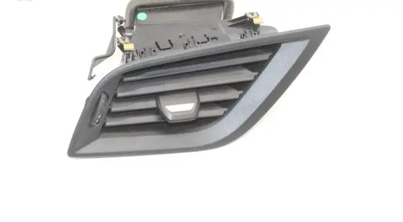 BMW 1 F40 Dashboard air vent grill cover trim 6823191