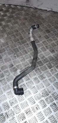 Volkswagen Touareg I Engine coolant pipe/hose 7L0122096C