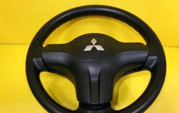 Mitsubishi Colt Steering wheel 6027644