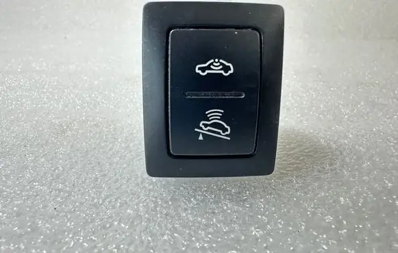 Volkswagen Touareg I Alarm switch 7L6959899