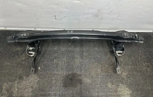 Front bumper cross member