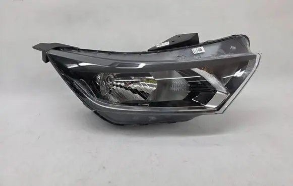 Hyundai i20 (BC3 BI3) Headlight/headlamp 92102-Q0000