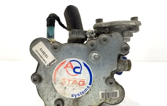 Seat Leon (1M) LP gas reducer 