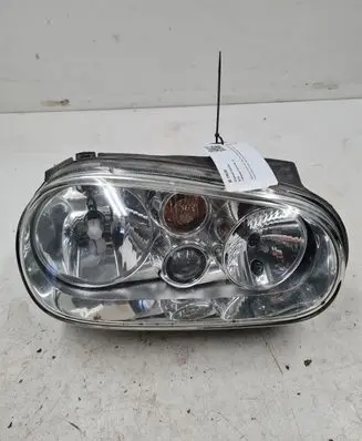 Volkswagen Golf IV Headlight/headlamp 086750