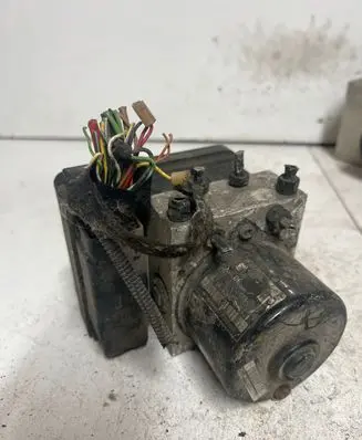 Volkswagen Golf IV ABS Pump 00007884E1 1C0907379M 10096003353
