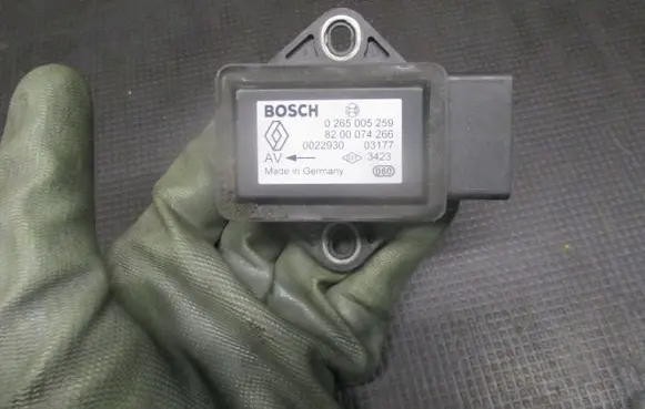 Renault Scenic II - Grand scenic II ESP acceleration yaw rate sensor 0265005259