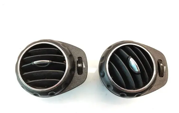 Alfa Romeo 147 Dashboard side air vent grill/cover trim