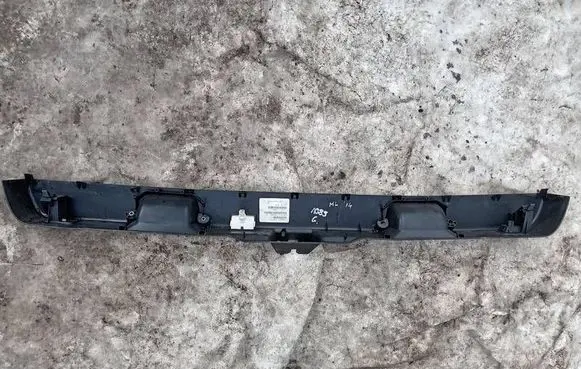 Mercedes-Benz ML W166 Other trunk/boot trim element A1667400572 3095643