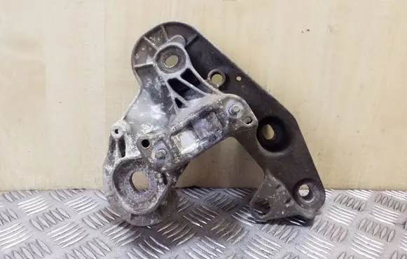 Audi A6 S6 C6 4F Engine mounting bracket 4F0199351AG